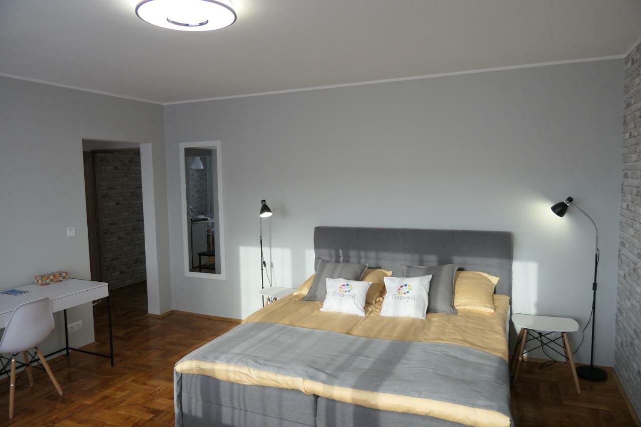 Ares Apartments Przemyśl Εξωτερικό φωτογραφία