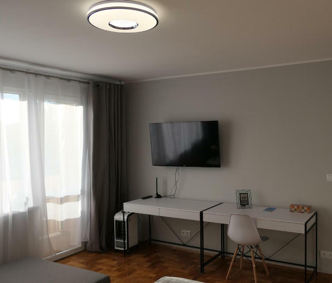 Ares Apartments Przemyśl Εξωτερικό φωτογραφία